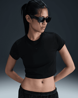 Nike Sportswear Chill Knit Women's Cropped T-Shirt. Nike.com